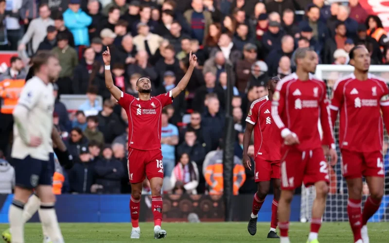 توقيت مواجهة ليفربول ضد وولفرهامبتون ضمن منافسات الدوري الإنجليزي ومجموعة القنوات الناقلة ترقبًا للنتيجة